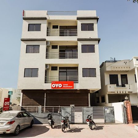 Oyo 67335 Hotel Madhuban Ajmer Extérieur photo